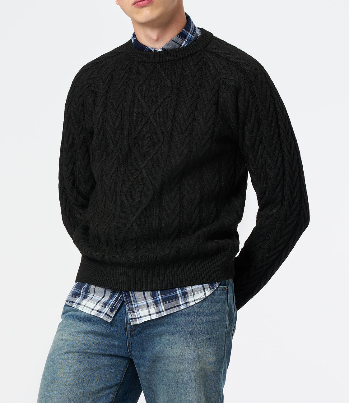 Men's Relaxed Cable Knit Sweater
